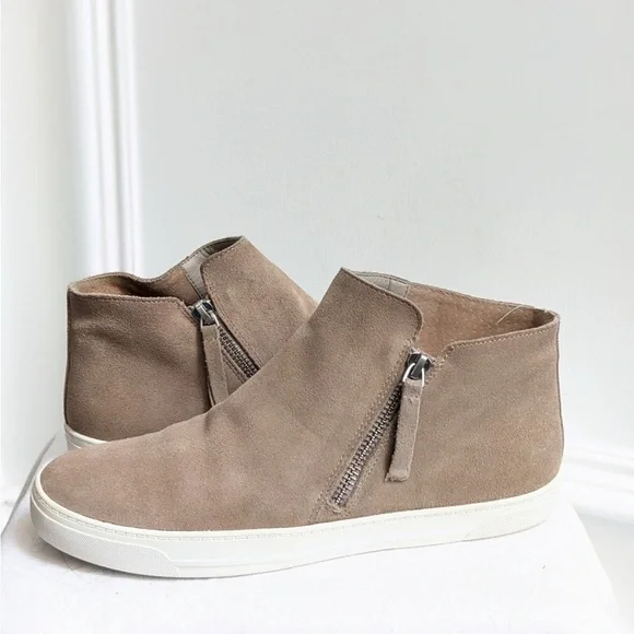 Crown Vintage Tan Sneakers with Suede Finish - Picture 10 of 11